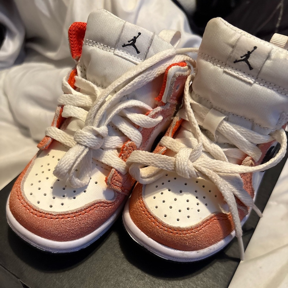 Jordan Kids Sneakers - White and orange
